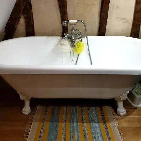 Feriehus La Dragonne, Centre De Belleme, Maison Entierement Equipee, Jardin, Vue Foret *