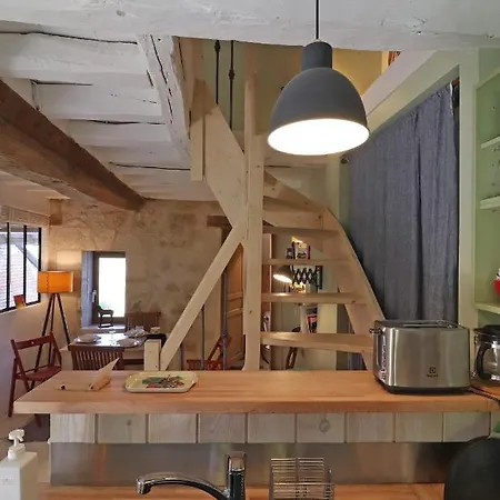 La Dragonne, Petite Maison Au Centre De Belleme, Jardin, Cuisine Equipee, Vue Foret 度假居 贝莱姆