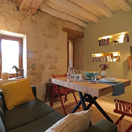 La Dragonne, Petite Maison Au Centre De Bellême, Jardin, Cuisine équipée, Vue Forêt Casa vacanze