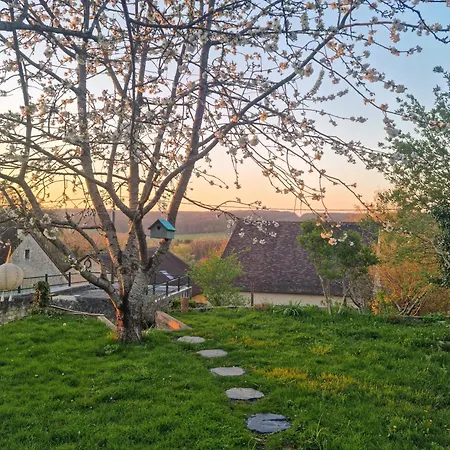 La Dragonne, Petite Maison Au Centre De Bellême, Jardin, Cuisine équipée, Vue Forêt Belleme