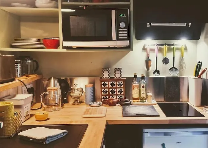 La Dragonne, Petite Maison Au Centre De Bellême, Jardin, Cuisine équipée, Vue Forêt Сasa de vacaciones