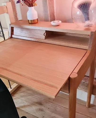 Сasa de vacaciones La Dragonne, Petite Maison Au Centre De Bellême, Jardin, Cuisine équipée, Vue Forêt