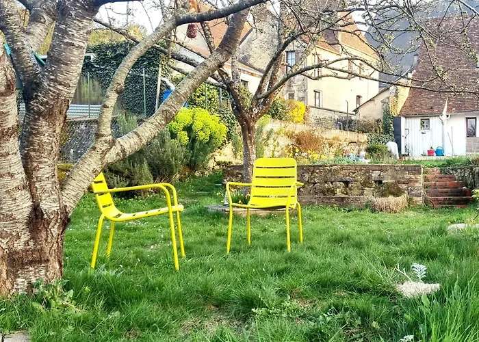 La Dragonne, Petite Maison Au Centre De Bellême, Jardin, Cuisine équipée, Vue Forêt Сasa de vacaciones